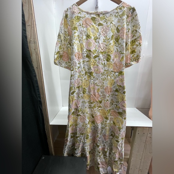 Who What Wear Linen Pastel Pink and Green Floral Maxi Dress - Picture 4 of 7